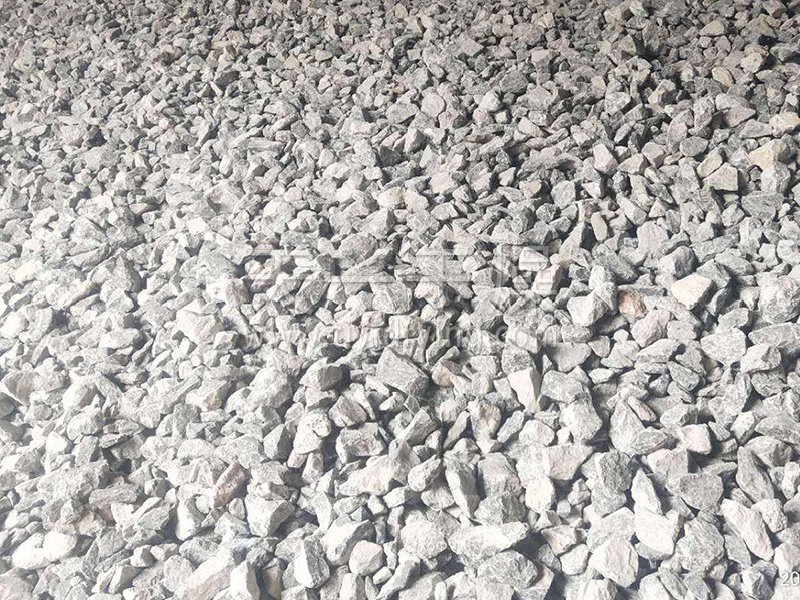 碳酸氢钙烘干后